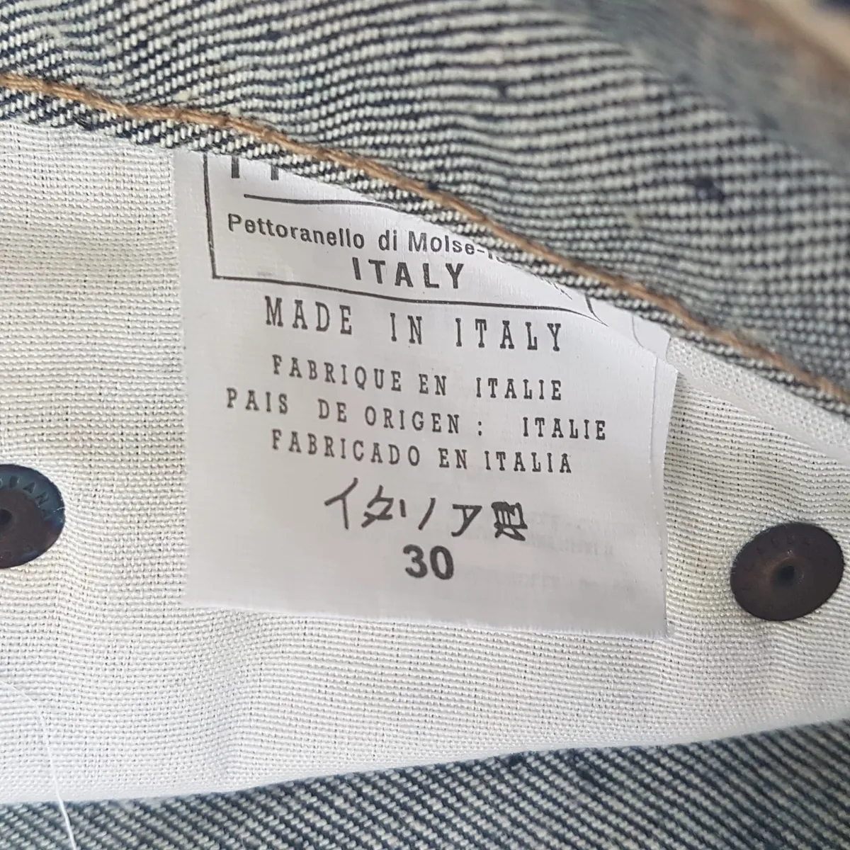 Dolce Gabbana Retro DOLCE & GABBANA Denim Jeans, Made in ITALY, Exquisite D&G Bootcut Jeans, Cool D&G Patches, Size 30 Flare Bottoms, Cosmopolitan, ITALIAN Designer Wear, Sophistication, Nostalgic, Vintage Pants, Timeless Classic, Luxury Living, Cult Street Fashion - Photo 9