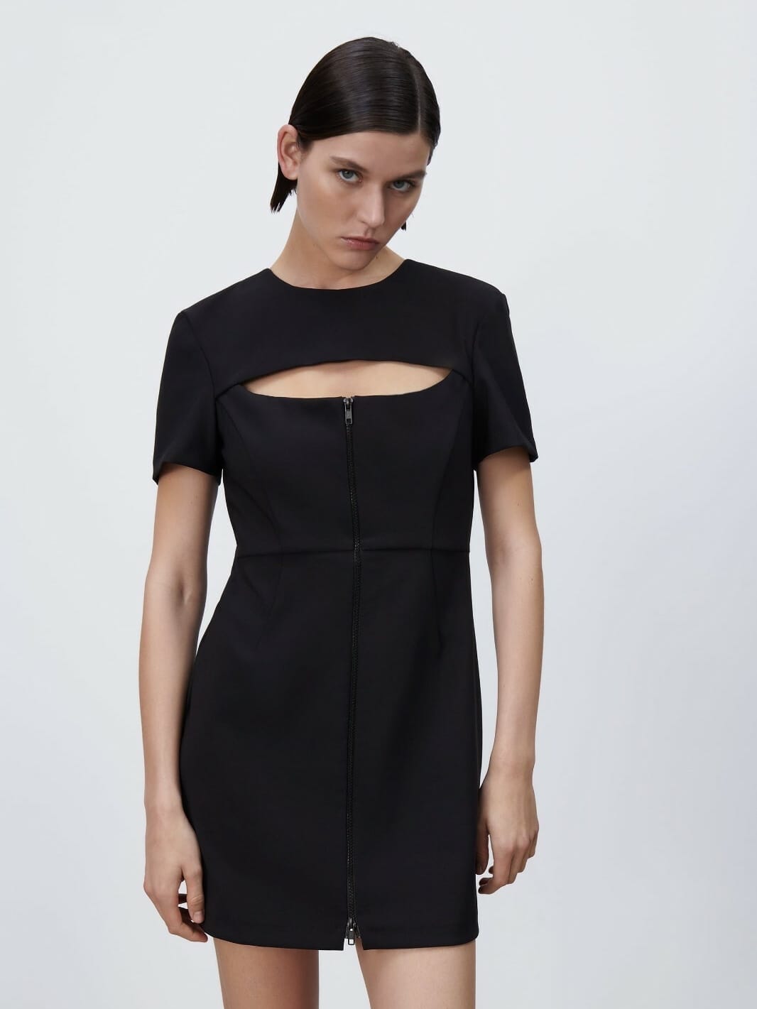 Zara ZARA Black Cut Out and Zip Detail Dress (M) - Photo 2