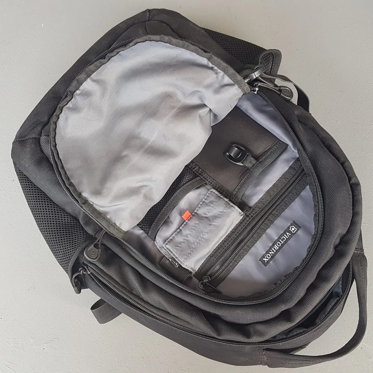 Victorinox SWISS Army Original Victorinox SWISS Army VX Sport EVO Compact Backpack, RETAIL $204, Black Haversack, Cool SWISS Cross Rucksack, Laptop bag, Padded Strap, Supportive Back Panel, Travel Pack, Cosmopolitan, Innovative Design, Sophistication, Streetwise, Everyday Bag - Photo 6
