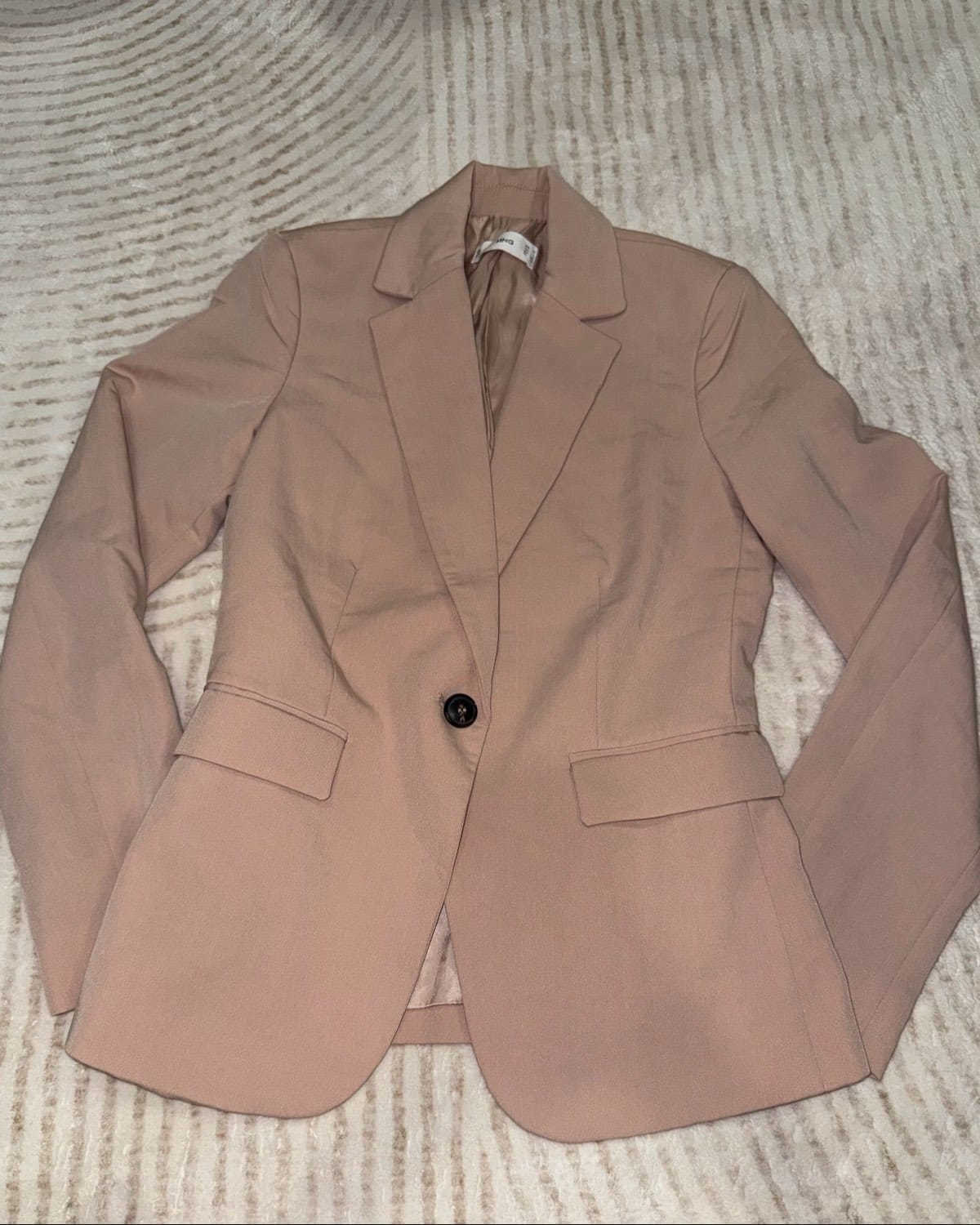 Chic Beige Single-Button Blazer
