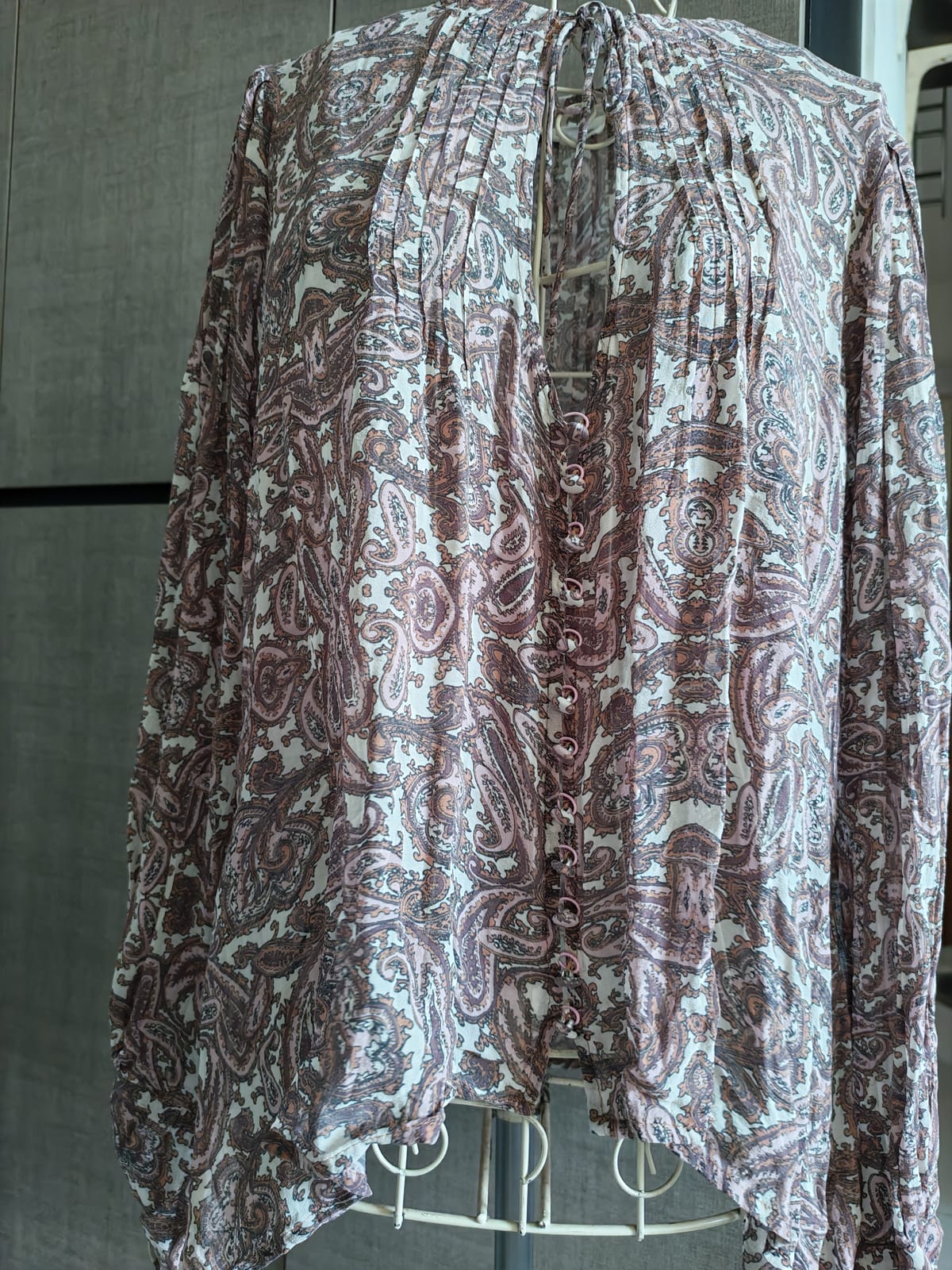 C label Silk Paisley printed bubble sleeves blouse - Photo 10
