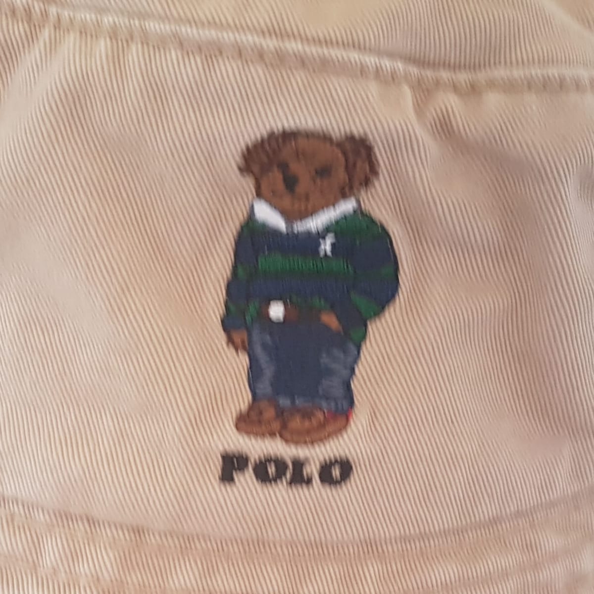Ralph Lauren Retro Polo by Ralph Lauren Bucket Hat, Cool Khaki Top, Embroidered Polo Bear Model, Cosmopolitan, Luxury Living, Sleek Designer Headgear, Sophistication, Art Décor POLO Cap, Timeless Appeal, Pop Culture, Cult Street Fashion, Urban Style, Summer Holidays - Photo 4