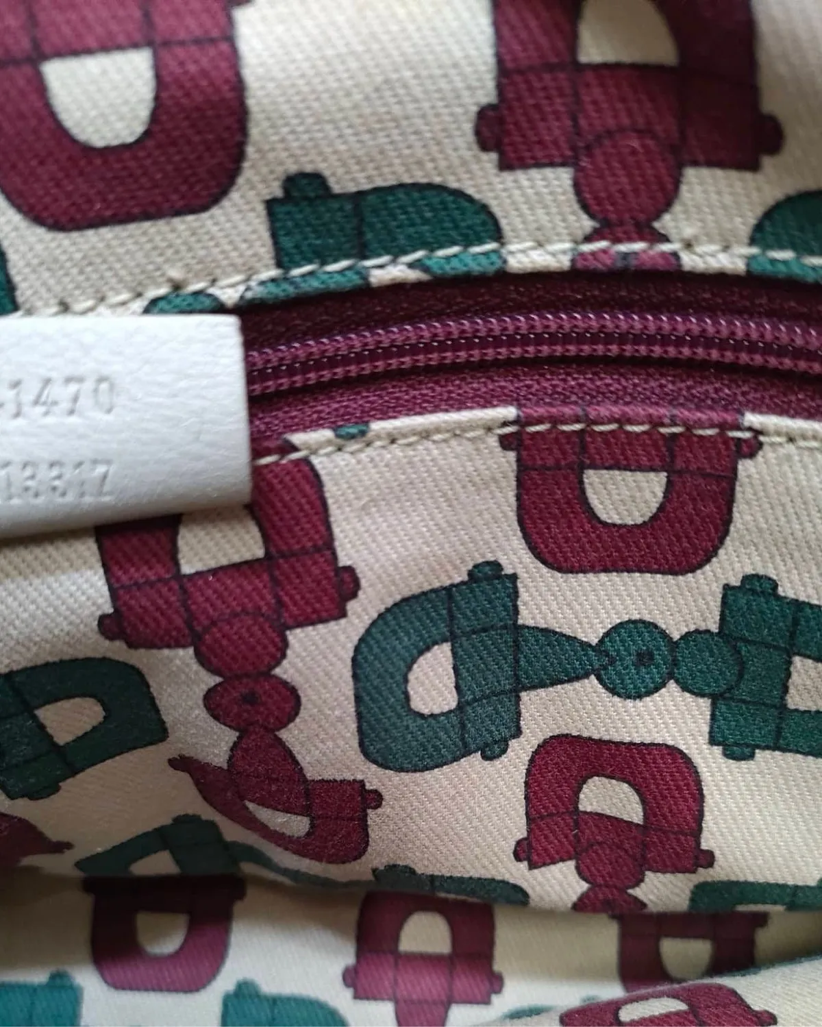 Gucci Authentic Gucci Abbey Monogram Tote Bag - Photo 5