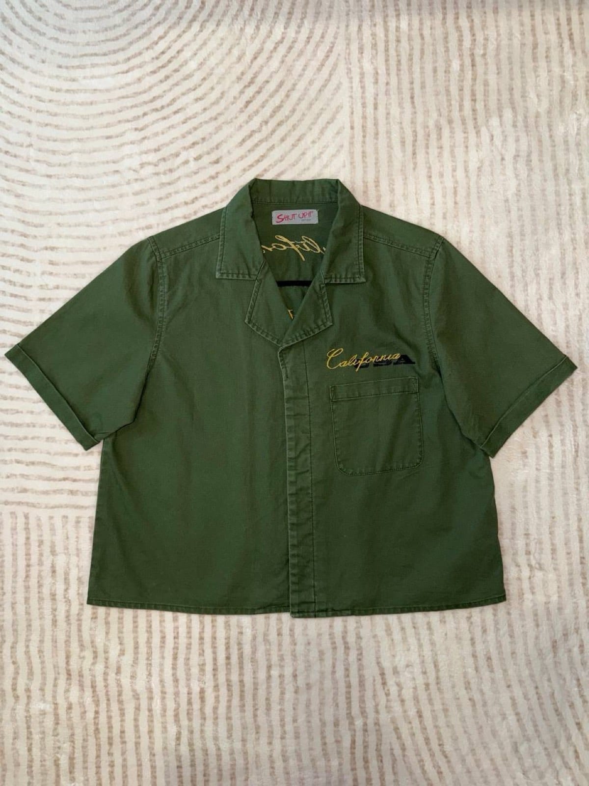 Y2K Vintage-Style Green California Button-Up 😎 - Photo 2