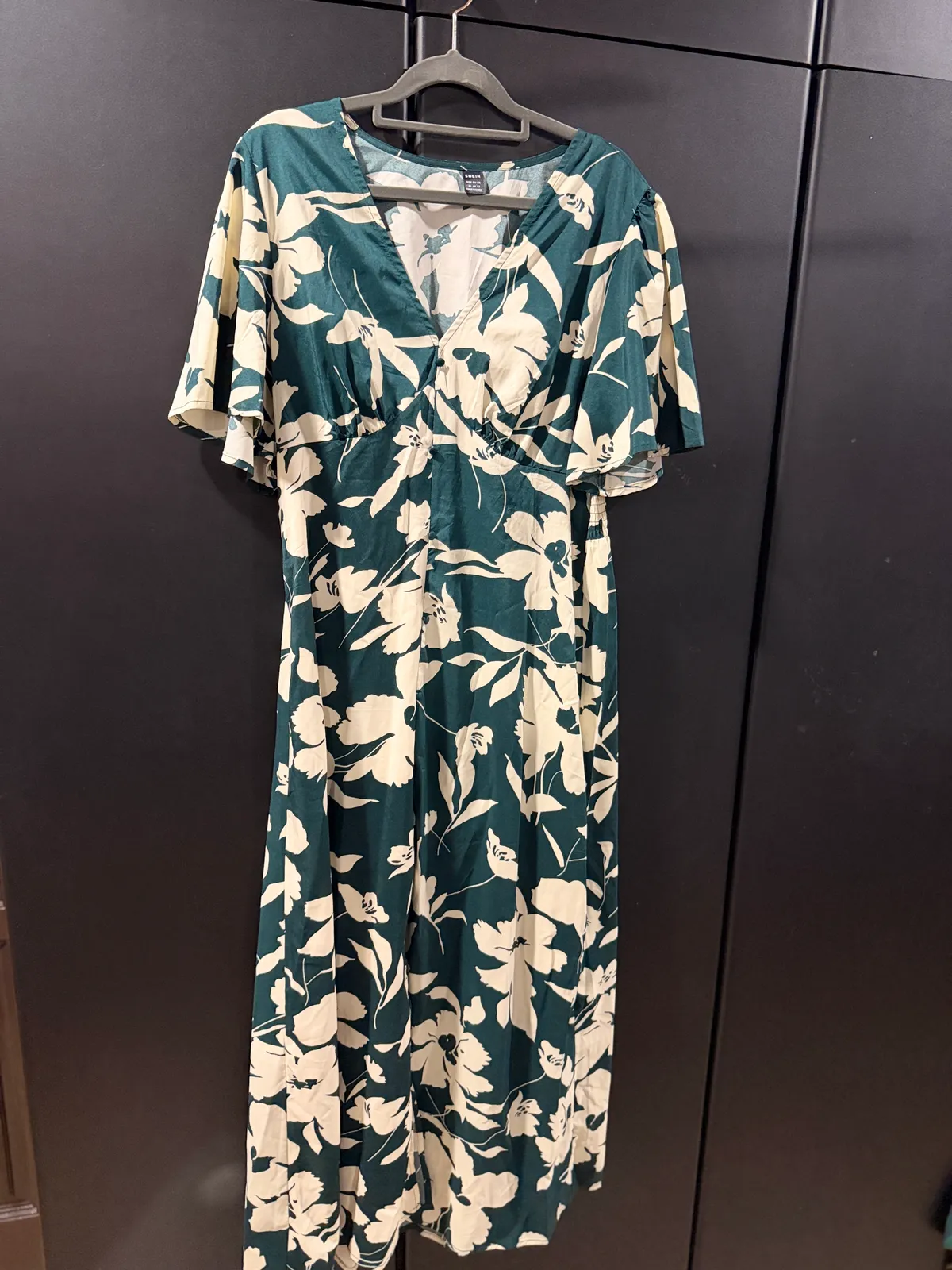 Flowy Floral Maxi Dress