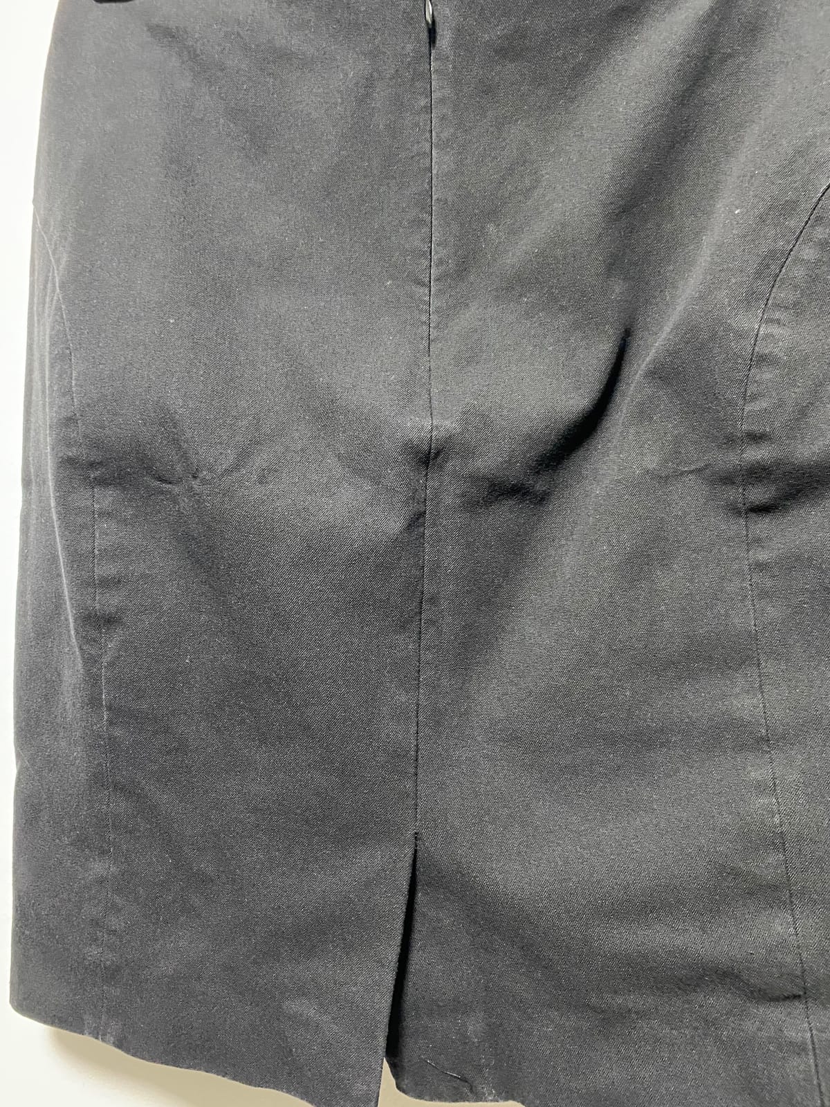 Banana Republic BANANA REPUBLIC Black Skirt (US 4) - Photo 3
