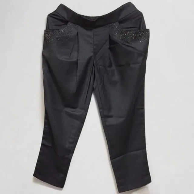 3/4 Women Casual Studded Pocket Pants