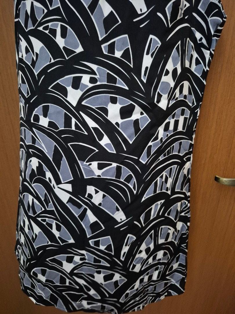 Glamorous Chic XS Glamorous Sleeveless Dress – Perfect for Day or Night - Photo 5