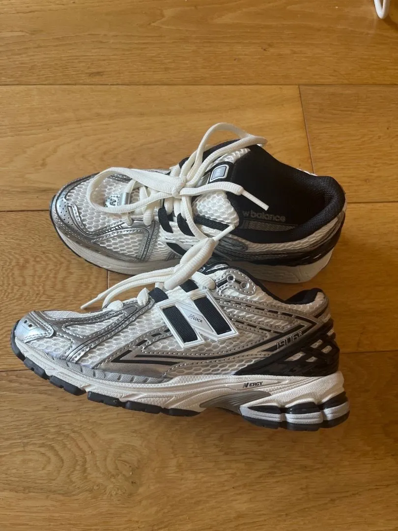New Balance New Balance 1906R sneakers - size UK 4.5 - Photo 2