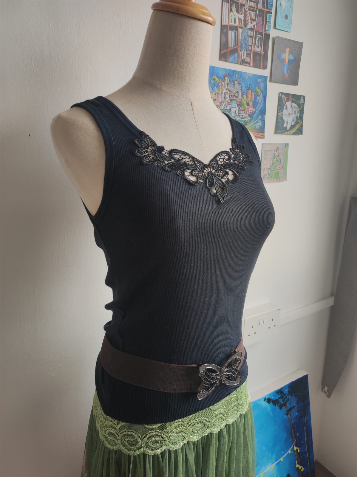 Elegant Black Lace-Trimmed Tank Top