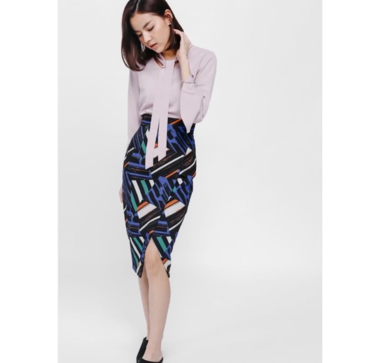 Love, Bonito Love Bonito Crossover Pencil Skirt (XS) - Photo 2