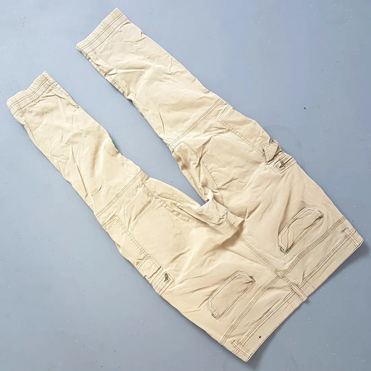 Urban Jogger URBAN JOGGER Size 36, Khaki Jogger Pants, Cool Cargo Pants, Cosmopolitan, Designer Bottoms, Stylish Trousers, Cuff Zipper Ankle, Active Lifestyle, Pop Culture, Hip Hop, Rock Star, Sophistication, Streetwise, Timeless Appeal, Everyday Fashion, Roadster - Photo 9