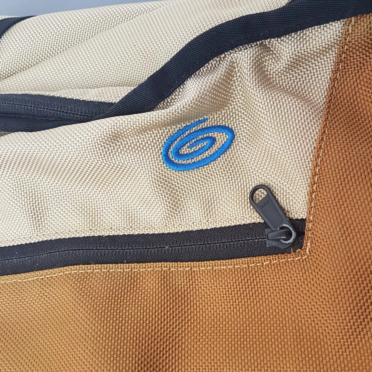 TIMBUK2 Original TIMBUK2 Backpack, Travel Pack, 2-Tone Vibrant Orange & Khaki Haversack, Stylish Rucksack, Cool Carrier, Overnight Bag, Campus, Work, Backpacker, Weekender, Versatile Design, Urban Style, Sophistication, Streetwise, Outdoor Gear, Everyday Fashion - Photo 3