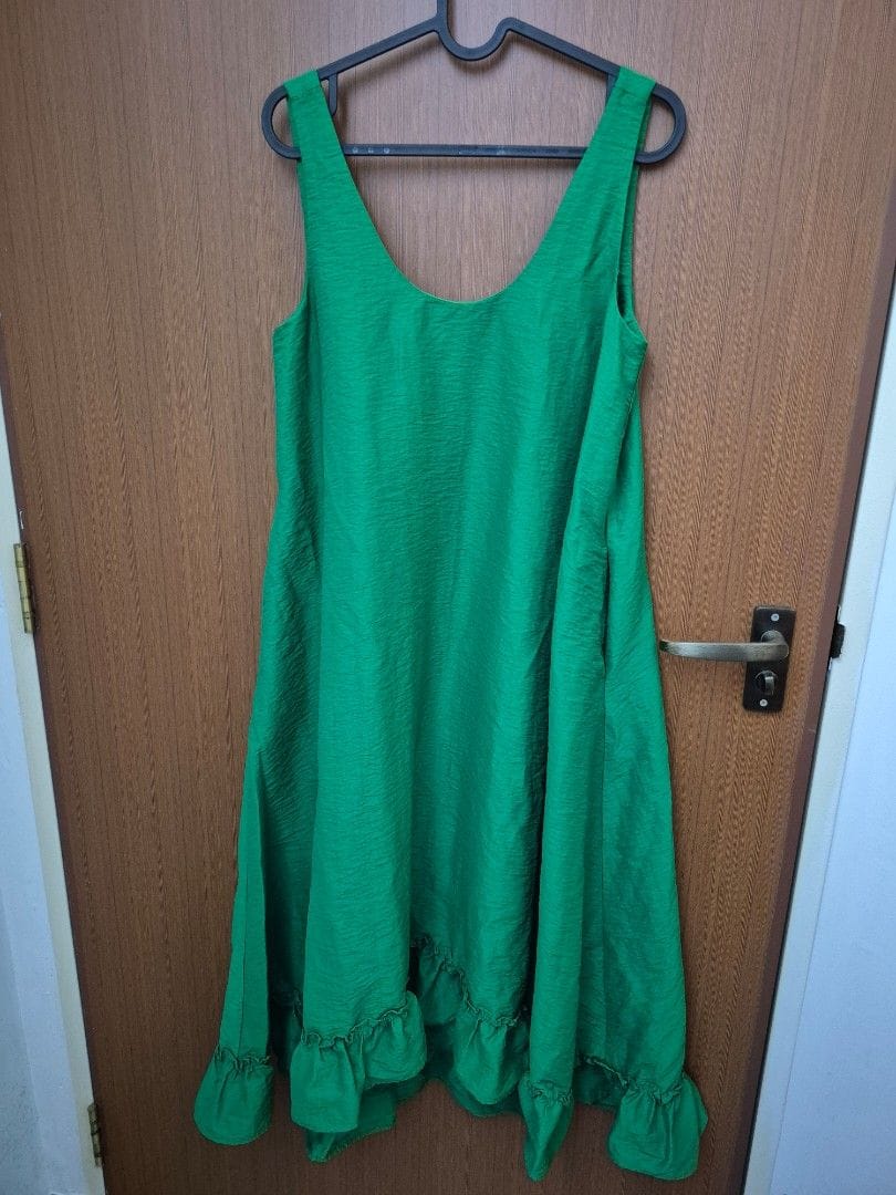Love Bonito Chic Love Bonito Green Dress - Size S 🌿