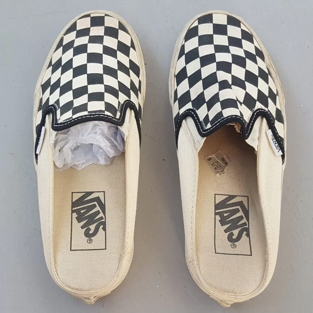 VANS Retro VANS Black & White Shoes, Cosmopolitan, Checkerboard Designer Sneakers, Classic Slip-On Mule, Cool Sliders, US 5.5, UK 3, EUR 35, CM 22, or US 4 Male, Old Skool, OFF THE WALL, Pop Culture, Hip Hop, Rock Star, Cult Street Fashion, Everyday Shoes - Photo 4