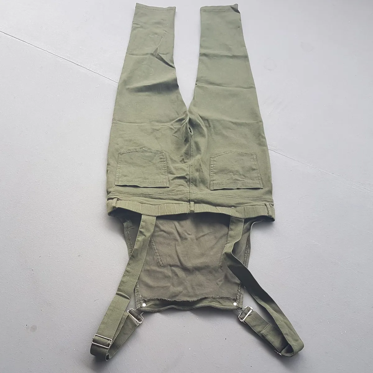 Vintage Jumpsuit, Retro Overall Pants, Rare Olive Green Coverall, Size 36, Classic Bootcut, Cool Cowboy Design, Cosmopolitan, Western, American Icon, Pop Culture, Hip Hop, Rock Star, Timeless Appeal, Sophistication, Urban Style, Cult Street Fashion - Photo 6