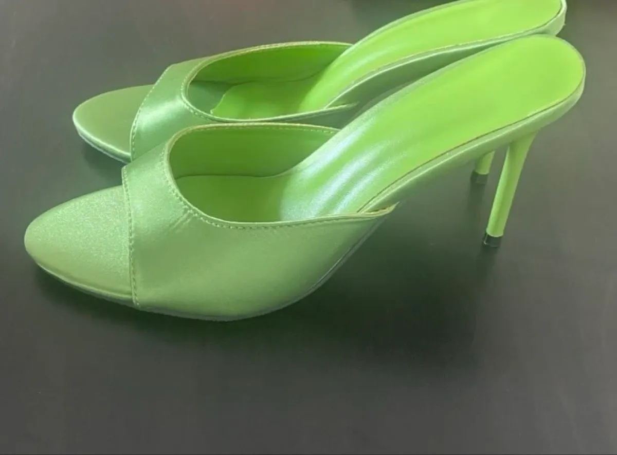 Shein Green satin new heels - Photo 4