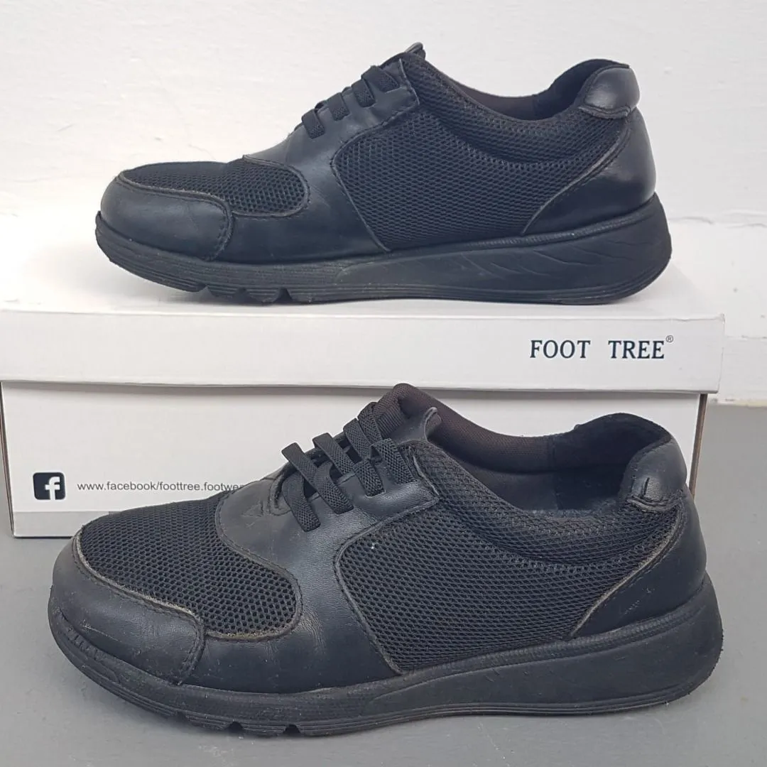 Original FOOT TREE Nursing Shoes, US 7, EU 36.5, Black Working Shoes, Mix of Leather & Mesh Shoes, Cosmopolitan, Pharmacy, Retail, Hospitality, Healthcare, Comfortable Footwear, Slip-On, Timeless Classic, Sophistication, Cult Street Fashion, Urban Living