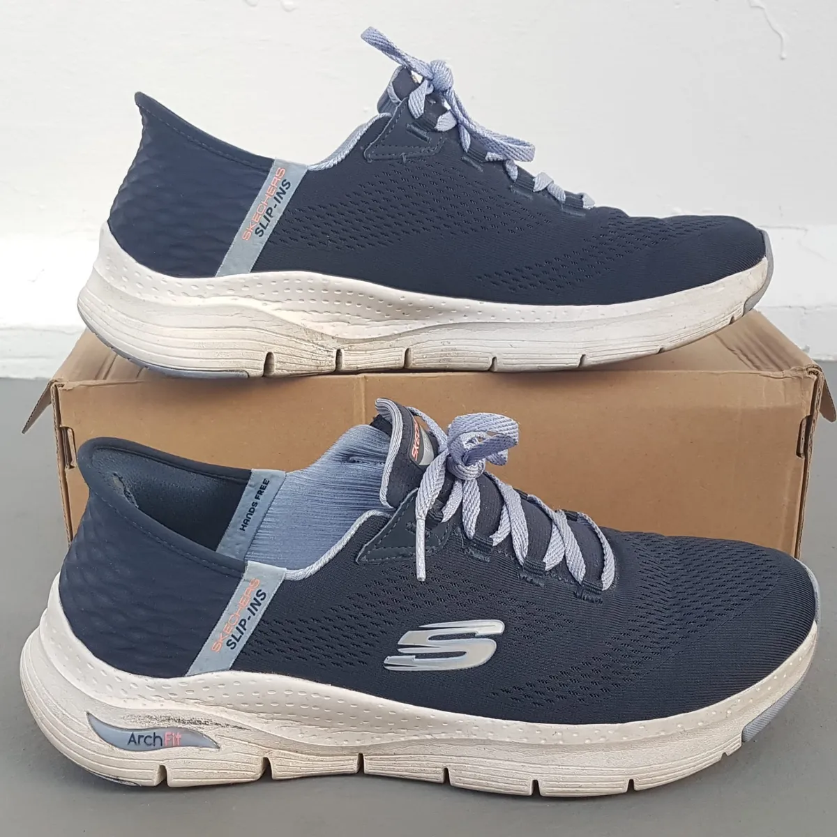 Skechers Original Skechers Hands Free Slip-Ins, Arch Fit, Fresh Flare Model, US 11, UK 8, EU 41, CM 28, Cool Blue Sneakers, Comfortable Walking Shoes, Cosmopolitan, Breathable Mesh, Max Airflow, Lightweight, Living Concepts, Sophistication, Streetwise - Photo 3