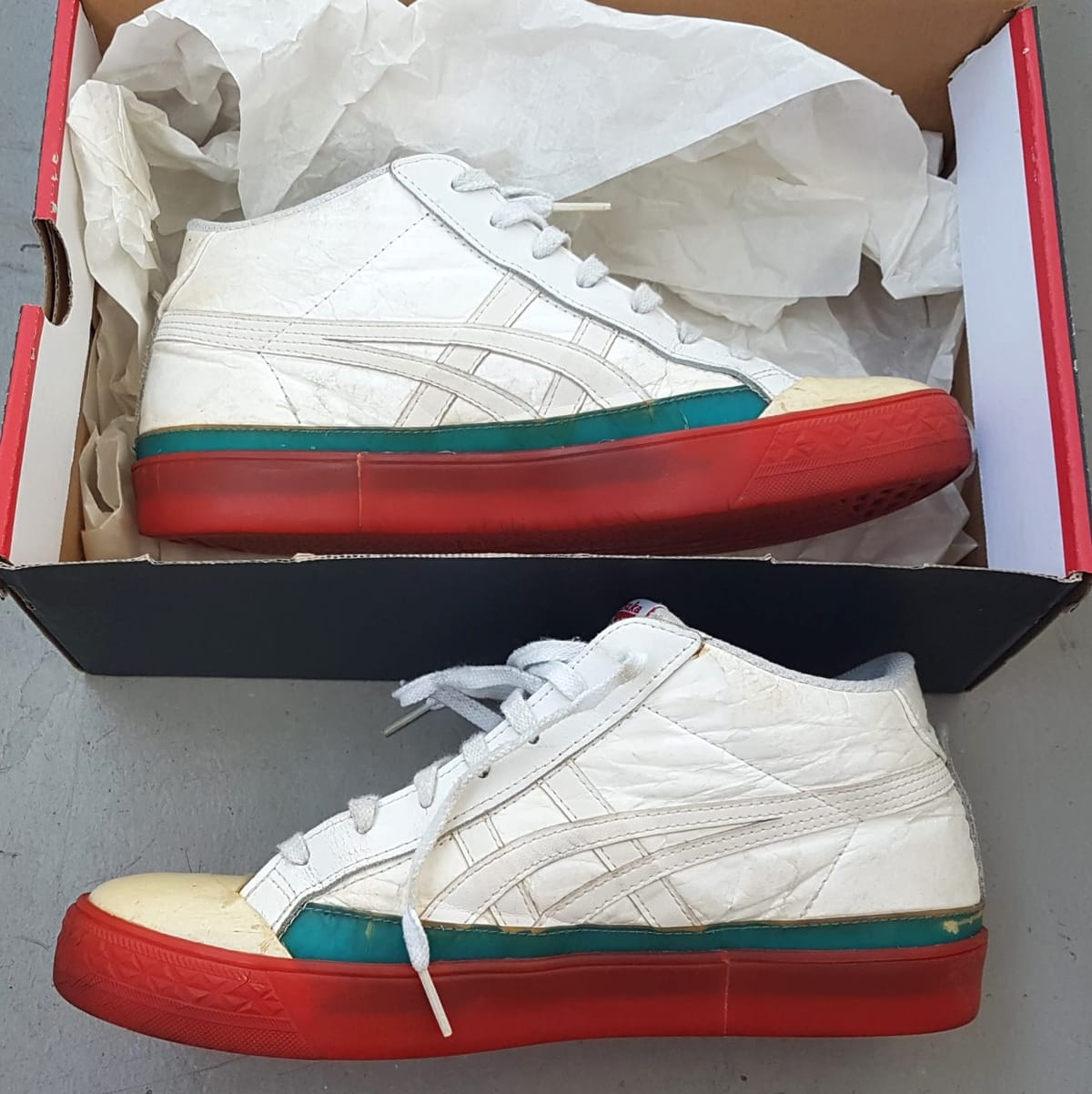 Onitsuka Tiger  Original Onitsuka Tiger Designer Sneakers, Size US 9.5, EU 43.5, CM 27.5, Cosmopolitan, JAPAN, Fabre BL-S Classic Ankle Top Shoes, White Leather Model, Red Sole, Sleek Design, Streetwise, Sophistication, Limited Edition, RETAIL $285, Roadster, Urban Style - Photo 2