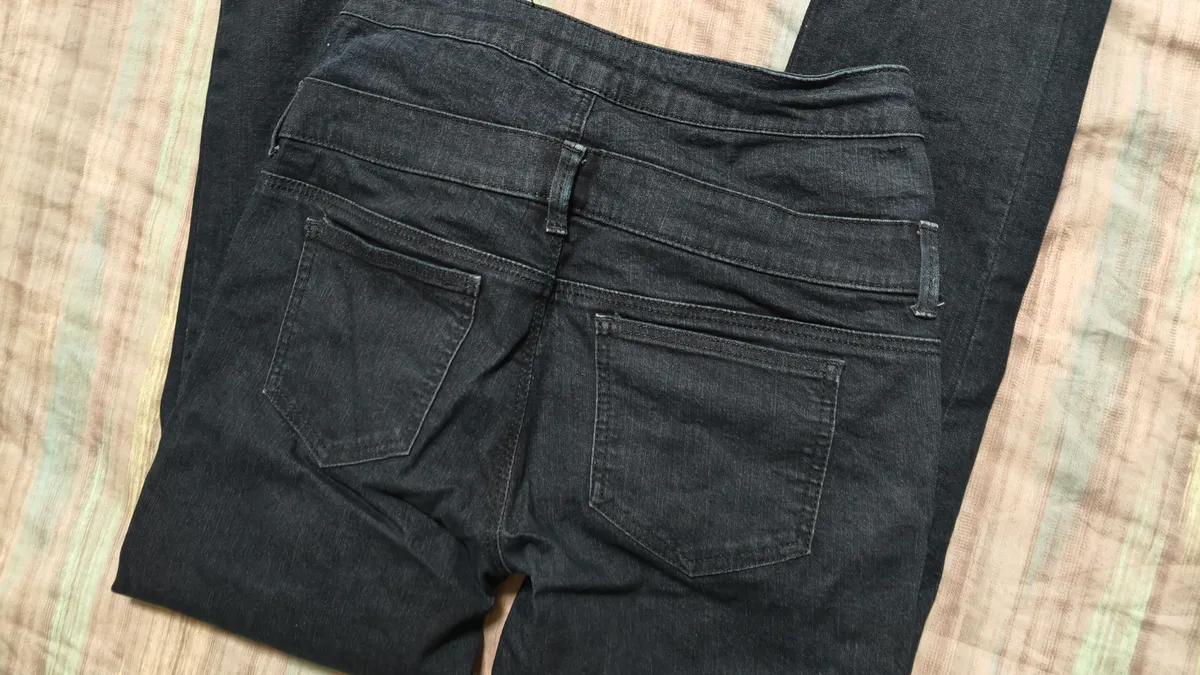Topshop Topshop Dark Wash Denim Shorts - Photo 3
