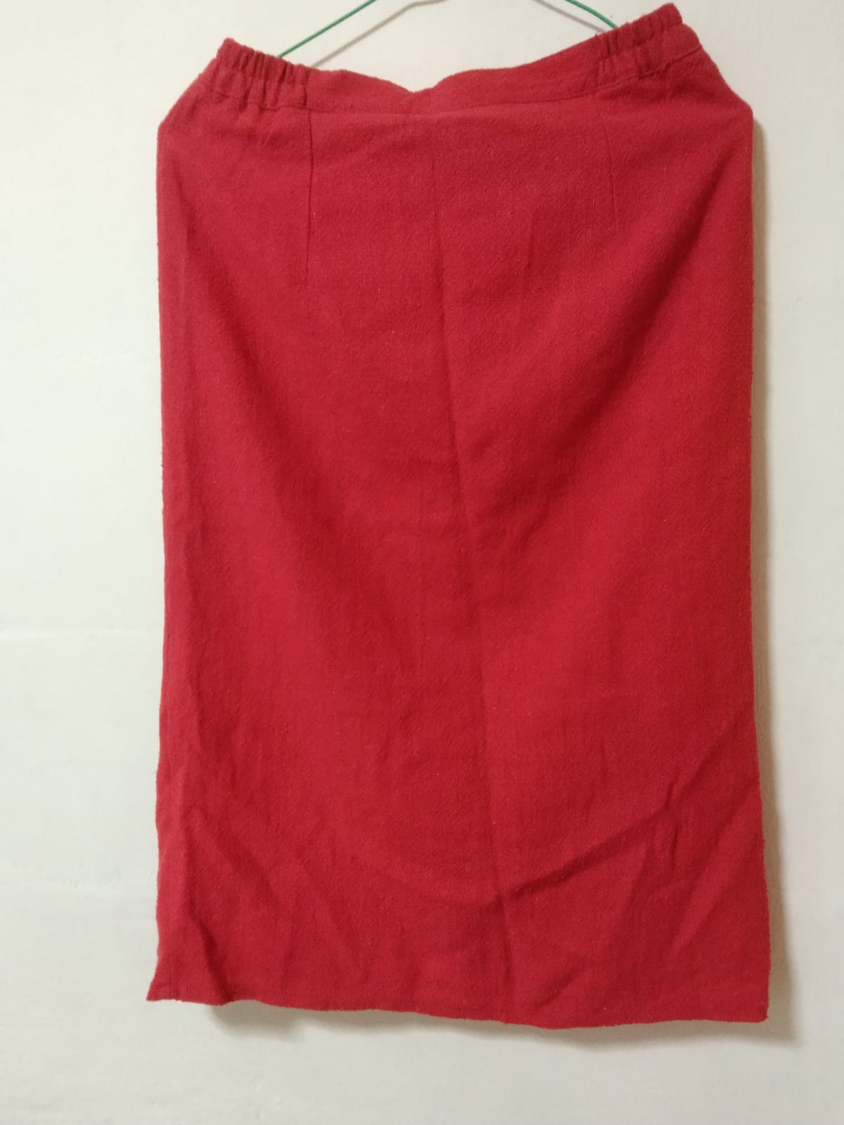 Chic Red Midi Skirt