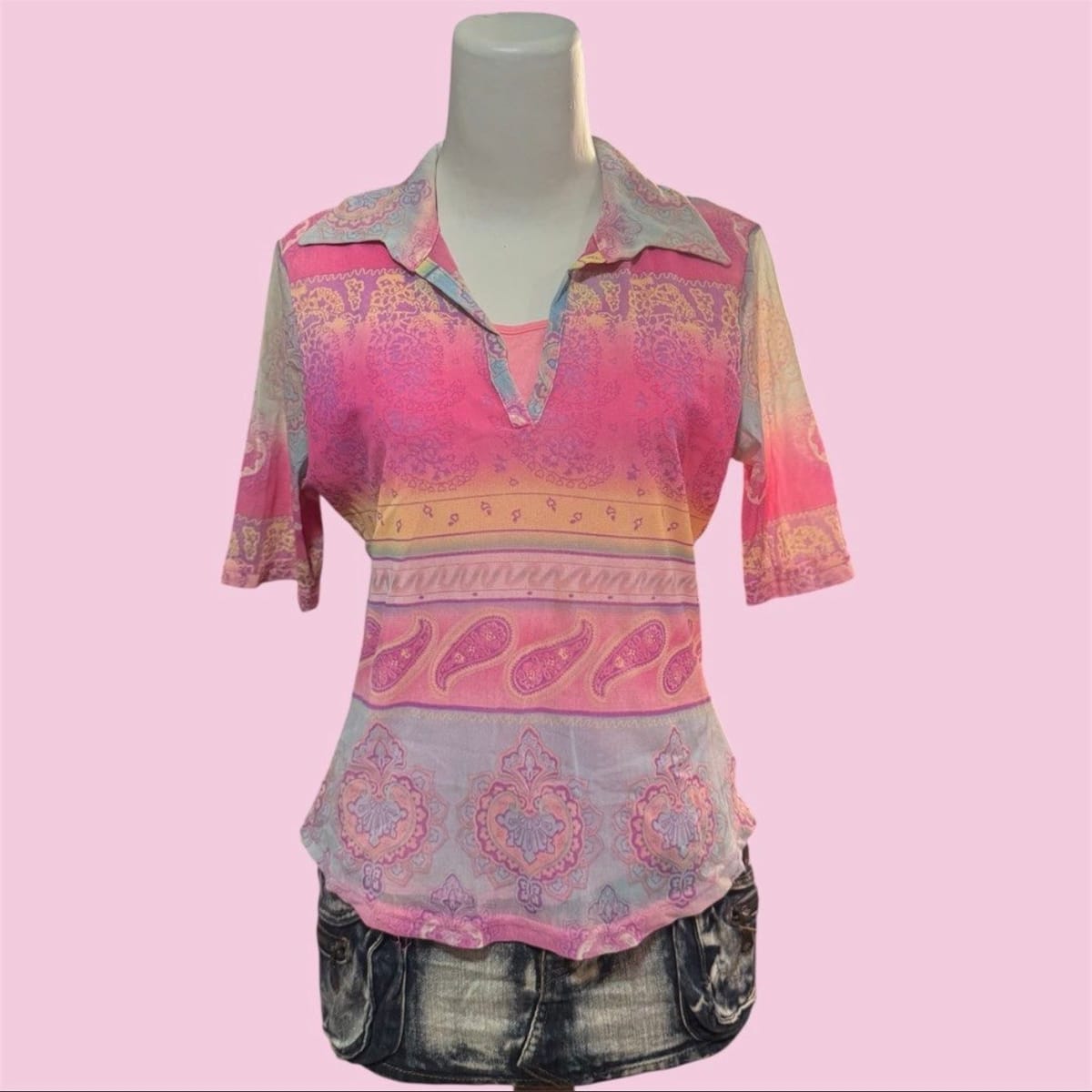 Y2K Pastel Pink Paisley Collar Top 🌈