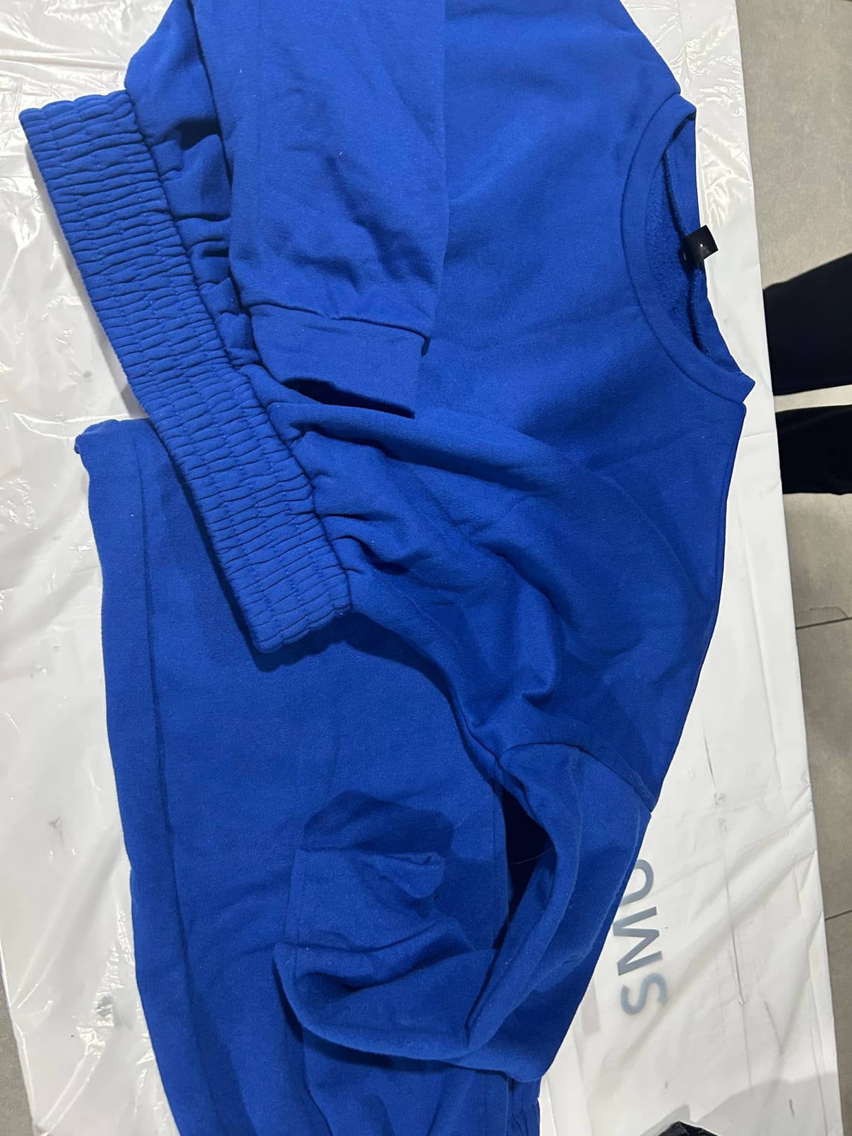 Vibrant Blue Cropped Sweatshirt