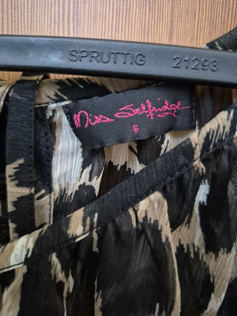 Miss Selfridge Chic Miss Selfridge Leopard Print Top - Photo 4