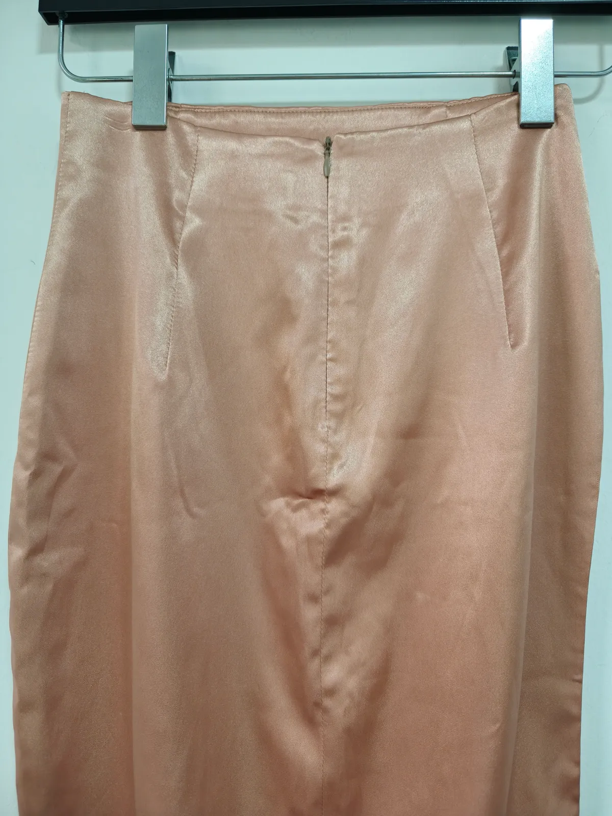 Meshki Chic Satin Midi Skirt - Photo 4