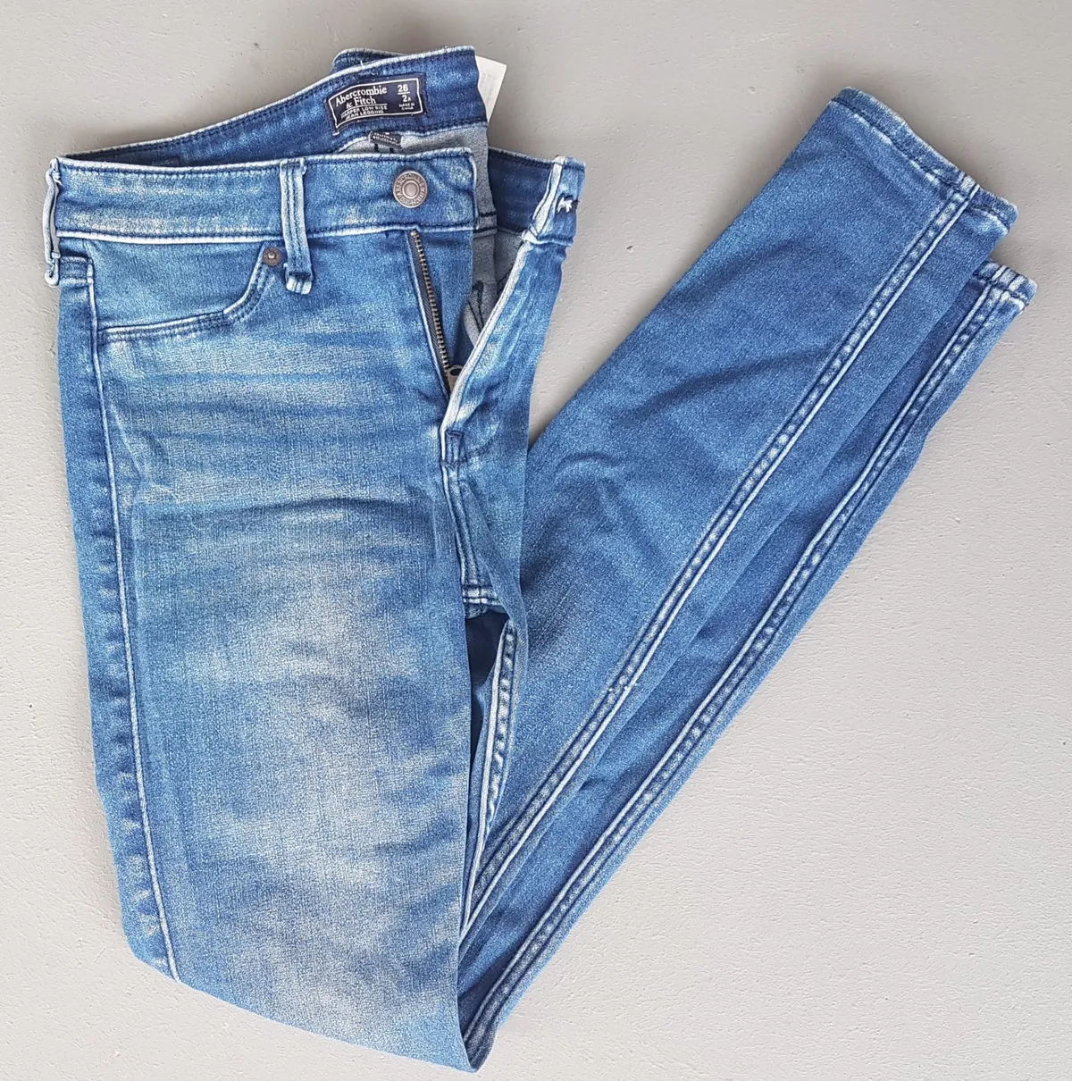 Abercrombie & Fitch Abercrombie & Fitch Denim Jeans, Harper Low Rise Jean Legging, Cosmopolitan, Cool Stretchable Sexy Bottoms, Size 26, Original AF Skinny Model, Bootcut Jeans, Sophistication, Streetwise, Pop Culture, Hip Hop, Rock Star, Timeless Classic, Urban Style - Photo 5