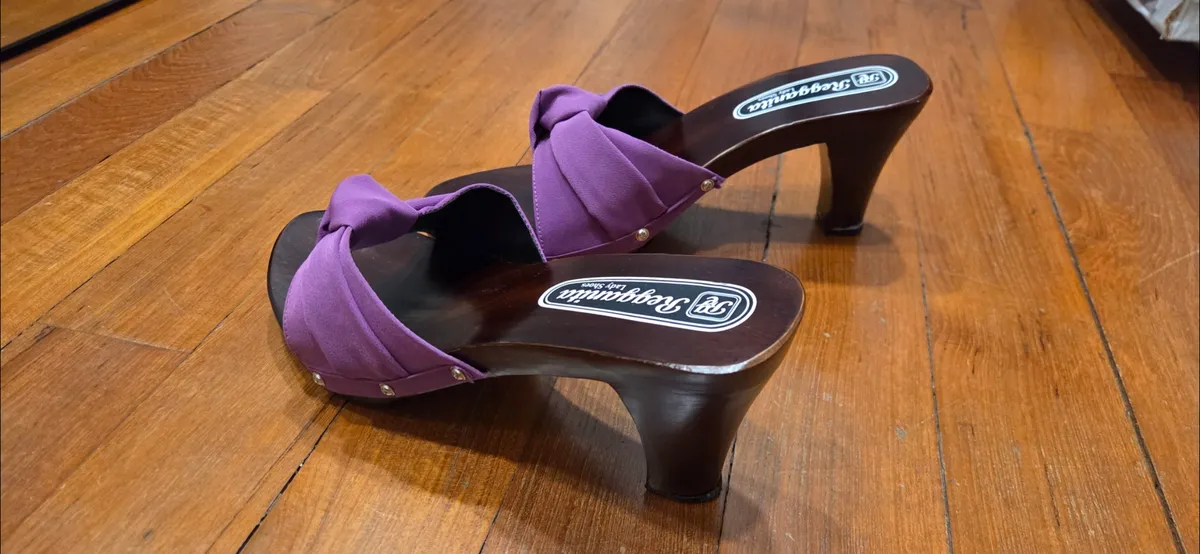 Snapglamour Purple Knot-Heel mules
