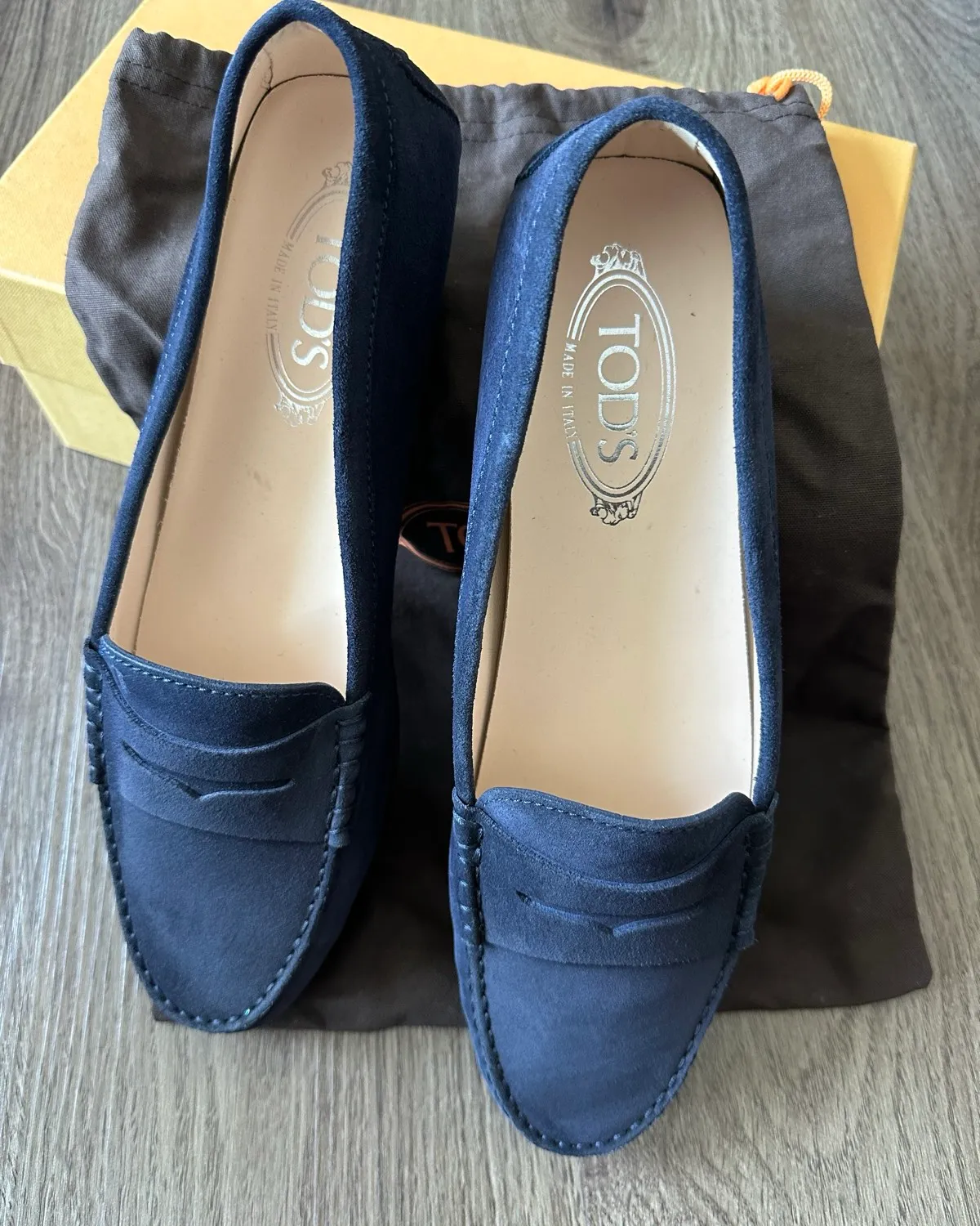 TOD’S Chic Tod’s Navy Suede Loafers - Photo 2