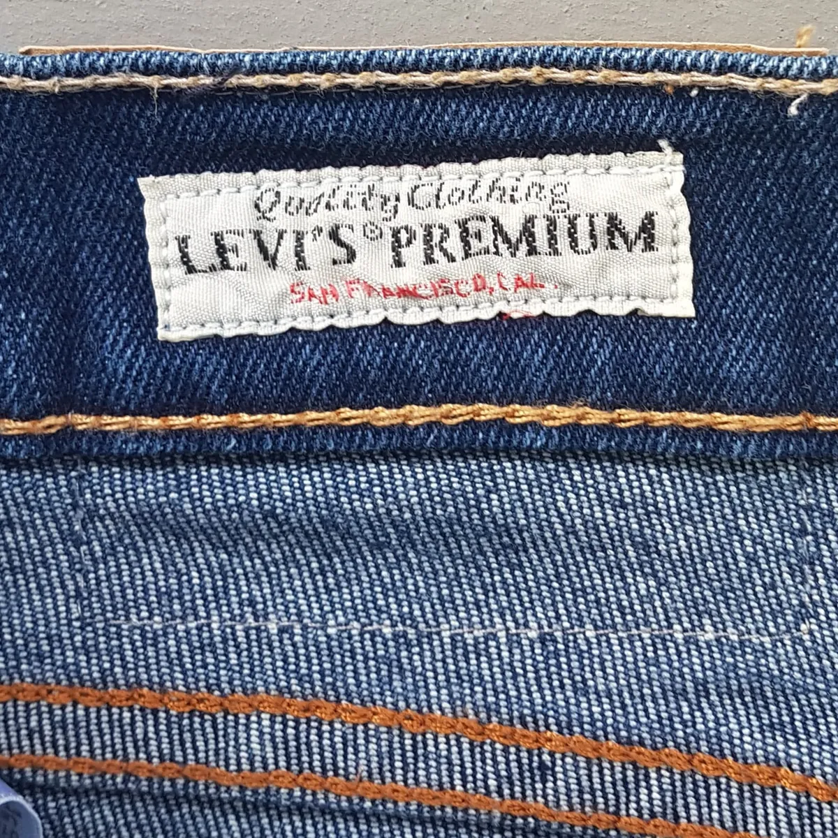 Levi's Original Levi’s Strauss Denim Jeans, Levi’s Soft Denim 505 Model, Red Tab, W31 L32, Cool Bottoms, Cosmopolitan, Stretchable, Retro Pants, Timeless Classic, American Jeans, Sleek Design, Sophistication, Pop Culture, Hip Hop, Rock Star, Cult Street Fashion - Photo 6