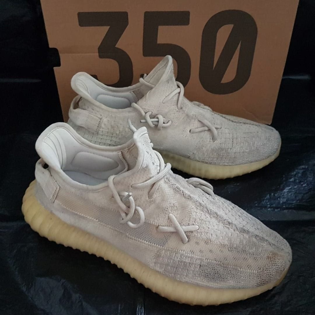 Adidas Yeezy Original Adidas Yeezy Boost 350 V2 Shoes, Light UV Model, US 9.5, UK 8.5, FR 42.5, Exclusive Yeezy X Adidas Sneakers, Luxury Living, Sleek Kanye West Design, Cosmopolitan, Catwalk, Runway Show, Pop Culture, Hip Hop, Rock Star, RETAIL $900, Limited Edition - Photo 2