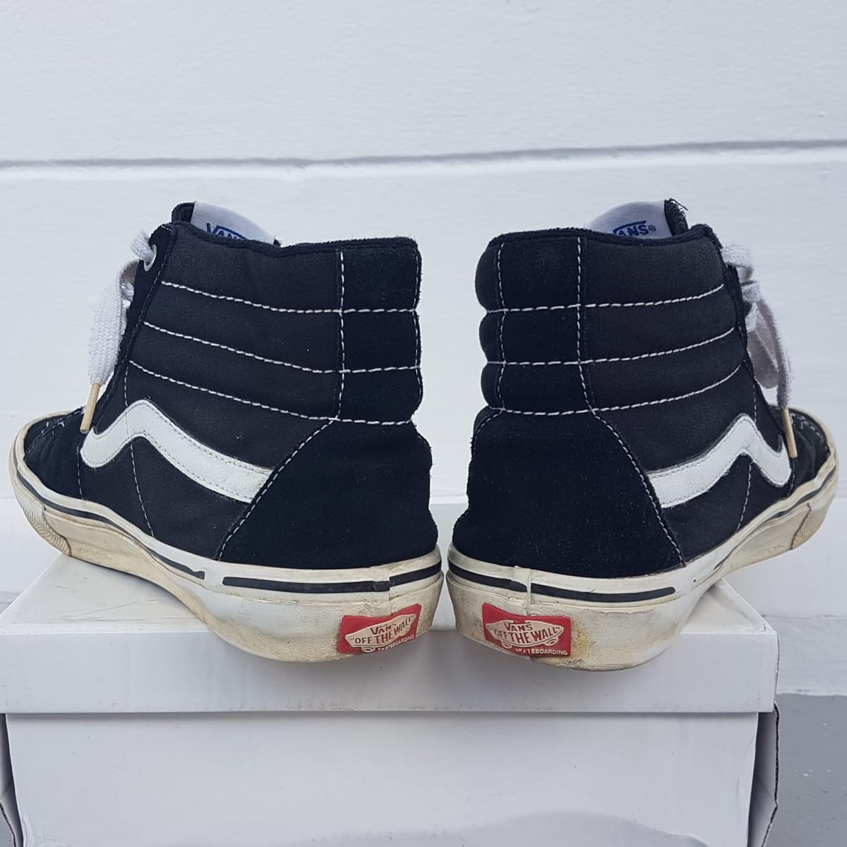 VANS Original VANS Designer Sneakers, SK8-HI Skateboarding Model, Cool Black & White Ankle-Top Shoes, Cosmopolitan, Old Skool Pro, US 11, UK 10, EUR 44.5, CM 29, OFF THE WALL, POP CUSH, Streetwise, Sophistication, Roadster, Pop Culture - Photo 10