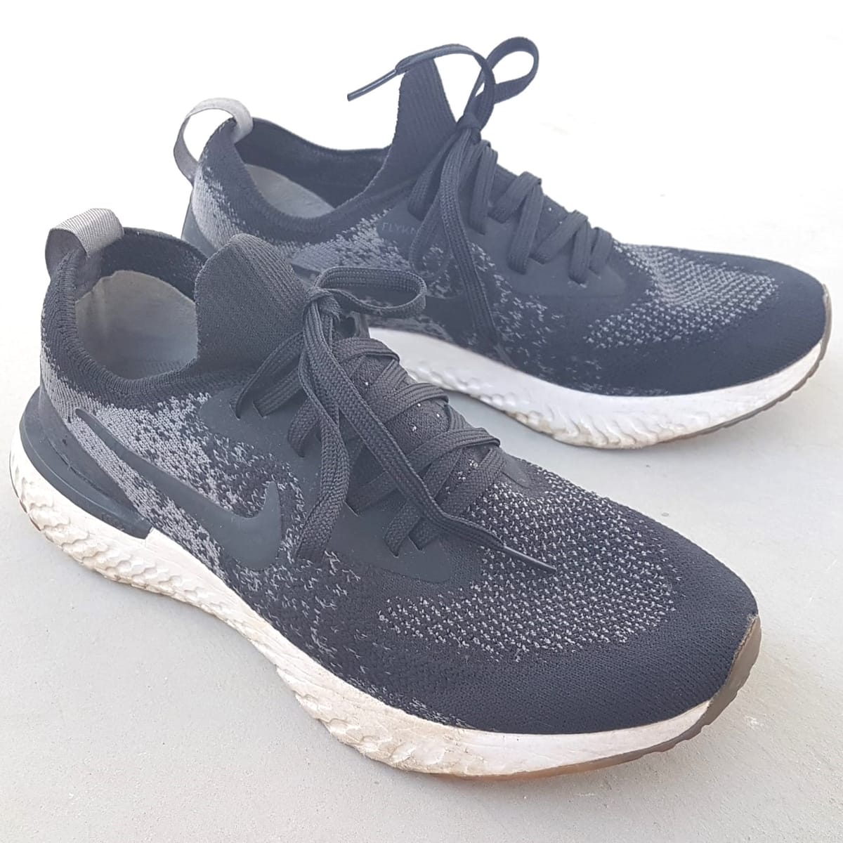 Original NIKE Running Sneakers, EPIC REACT FLYKNIT 2 Model, Cool Black, Gray & White Shoes, Cosmopolitan, US 7.5, UK 6.5, EU 40.5, CM 25,5, Streetwise, Sophistication, Timeless Appeal, Pop Culture, Geek, Cult Street Fashion, Urban Style, Gym, Workout