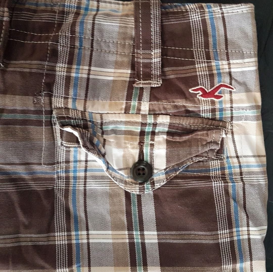 Retro Hollister Plaid Cargo Shorts - Size 31, Beach Vibes 🌴 - Photo 3