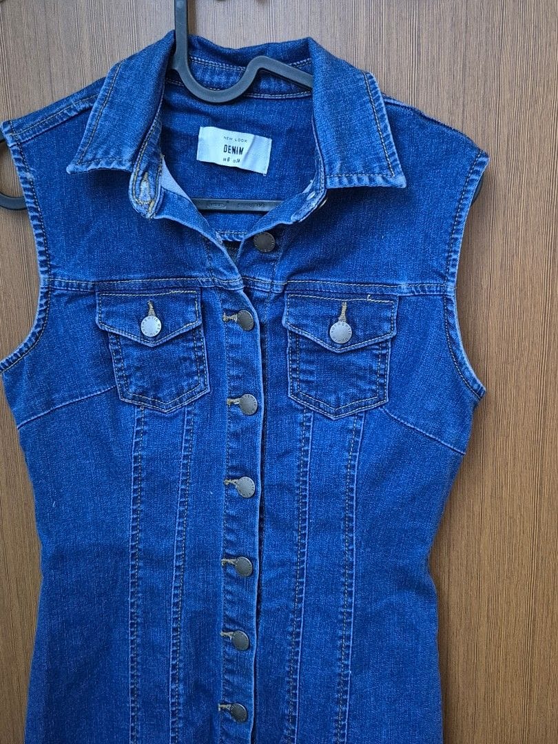 New Look Chic Sleeveless Button-Down Denim Dress - XS - Photo 2