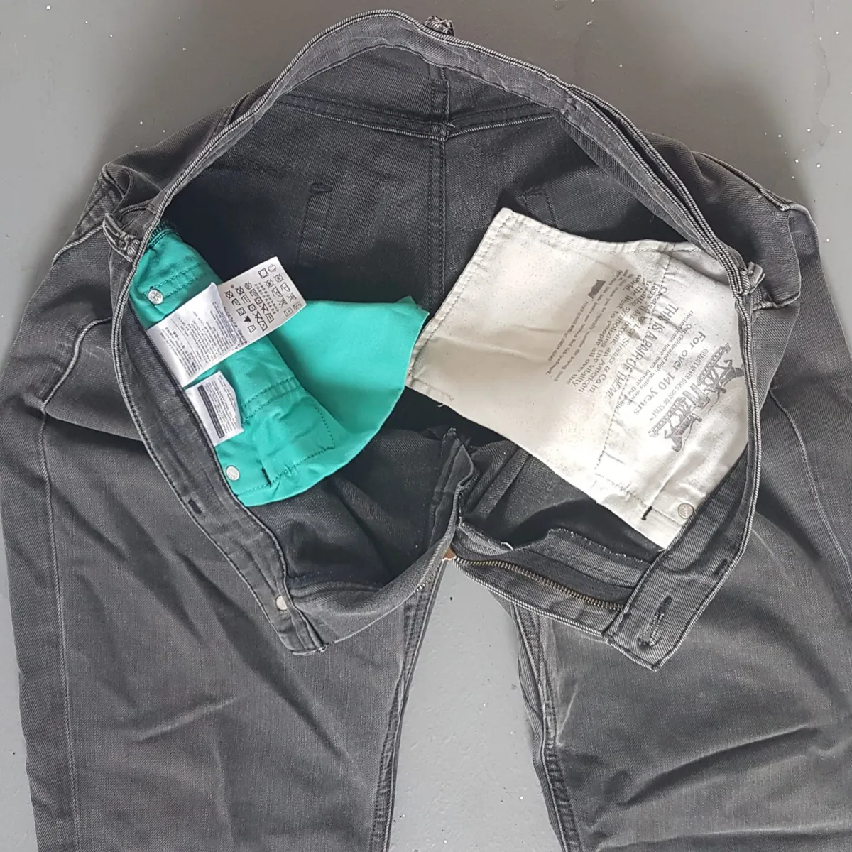 Levi's Original Levi’s Strauss Denim Jeans, USA, Levi’s 511, Red Tab, W36, L34, Cosmopolitan, Dark Gray Pants, Bootcut Jeans, Seasoned Look, Everyday Fashion, Timeless Classic, Retro Apparels, Vintage Jeans, Urban Style, Sophistication, Streetwise, Luxury Living - Photo 10