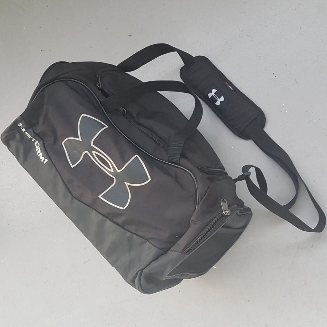 Under armour Original UNDER ARMOUR Duffel Bag, UA STORM 1 Model, USA, Undeniable 2.0, Travel Pack, Cosmopolitan, Spacious Luggage Bag, RETAIL $146, Sophistication, Urban Style, Sporty, Streetwise, Roadster, Timeless Appeal, Pop Culture, Cult Street Fashion - Photo 7