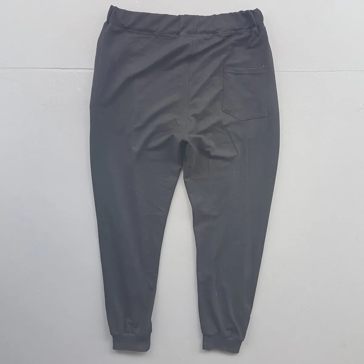Lee Cooper Lee Cooper Jogger Pants, Tracksuit Bottoms, Hype Black Entity Joggers, Cuffed Hem, Prominent Lee Cooper Logo, Cosmopolitan, XL Track Pants, Sporty Stretchable Sweatpants, Sophistication, Streetwise, Urban Style, Timeless Appeal, Everyday Fashion - Photo 2