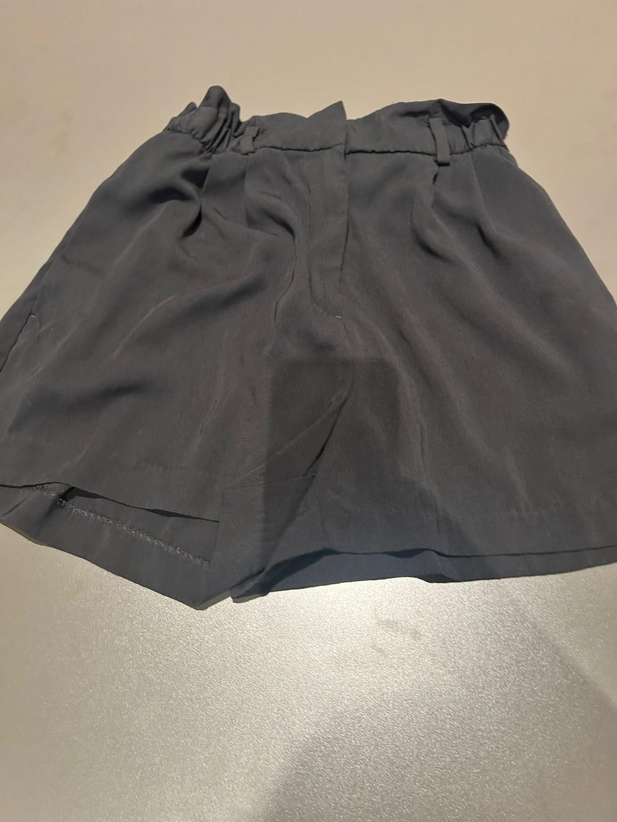 Casual Black Loose-Fit Shorts