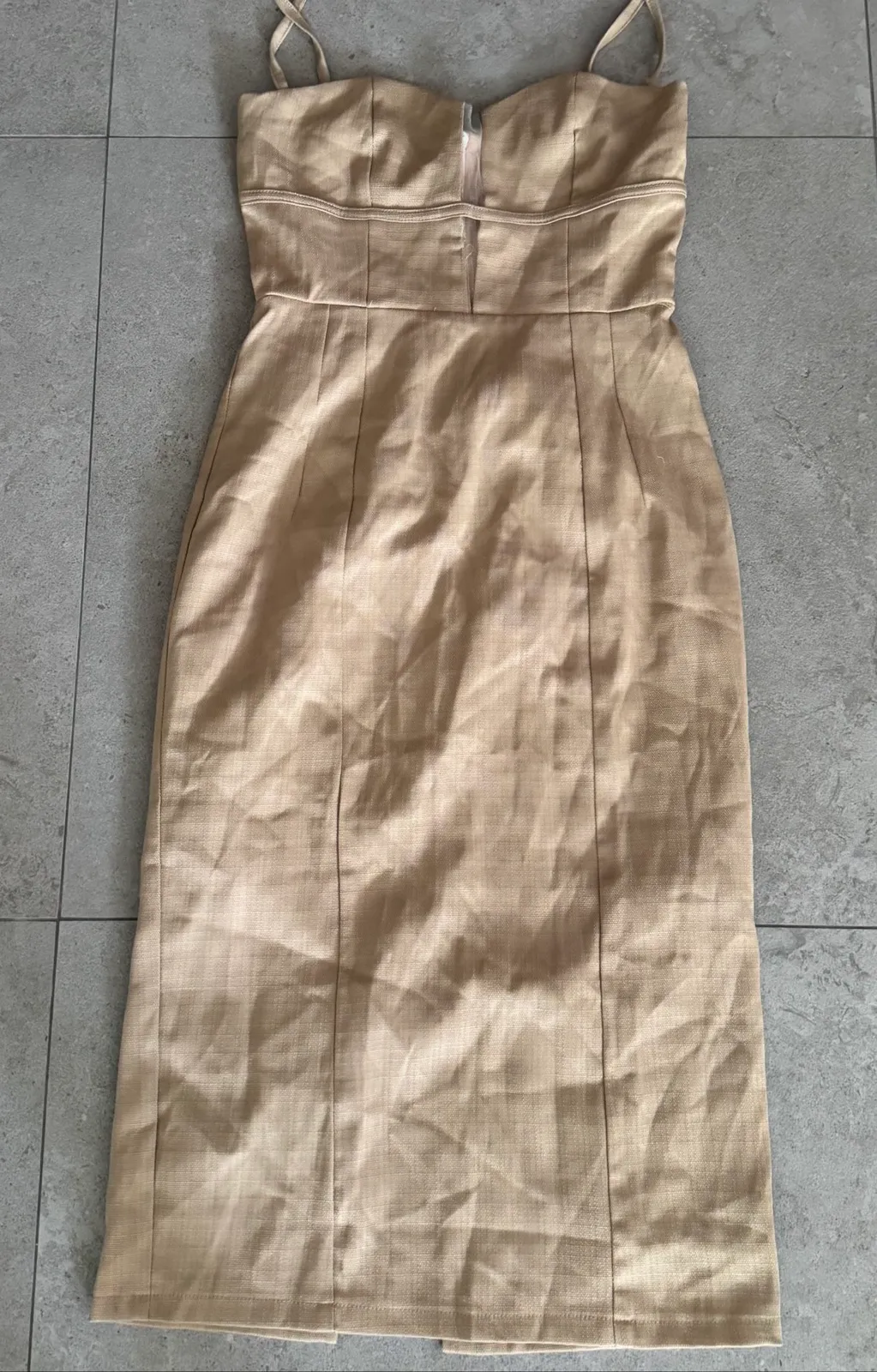 Chic Beige Padded Strapless Midi Dress