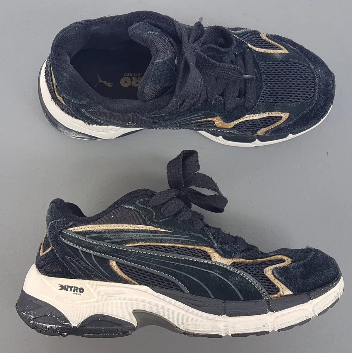 Puma Original PUMA TEVERIS NITRO Metallic Sneakers, Cool Suede Model, Black & Gold Running Shoes, US 4, UK 3, EUR 35.5, CM 22Cosmopolitan, Timeless Appeal, Sleek Design, Sophistication, Streetwise, Pop Culture, Roadster, Cult Street Fashion, Urban Style - Photo 3