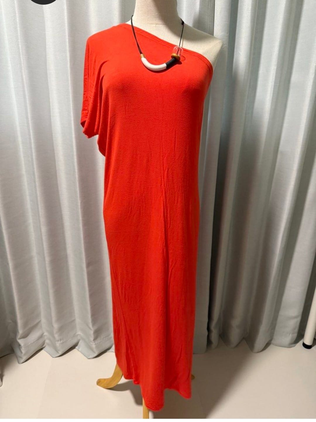 Love Bonito Vibrant Orange One-Shoulder Maxi Dress - Photo 2