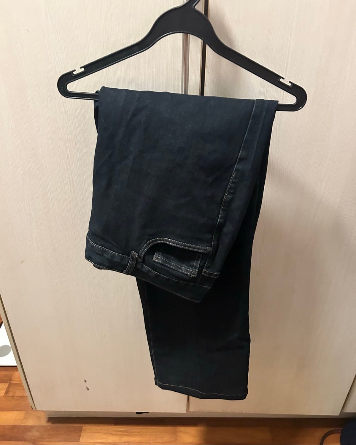 Dark Wash Straight-Leg Denim Jeans