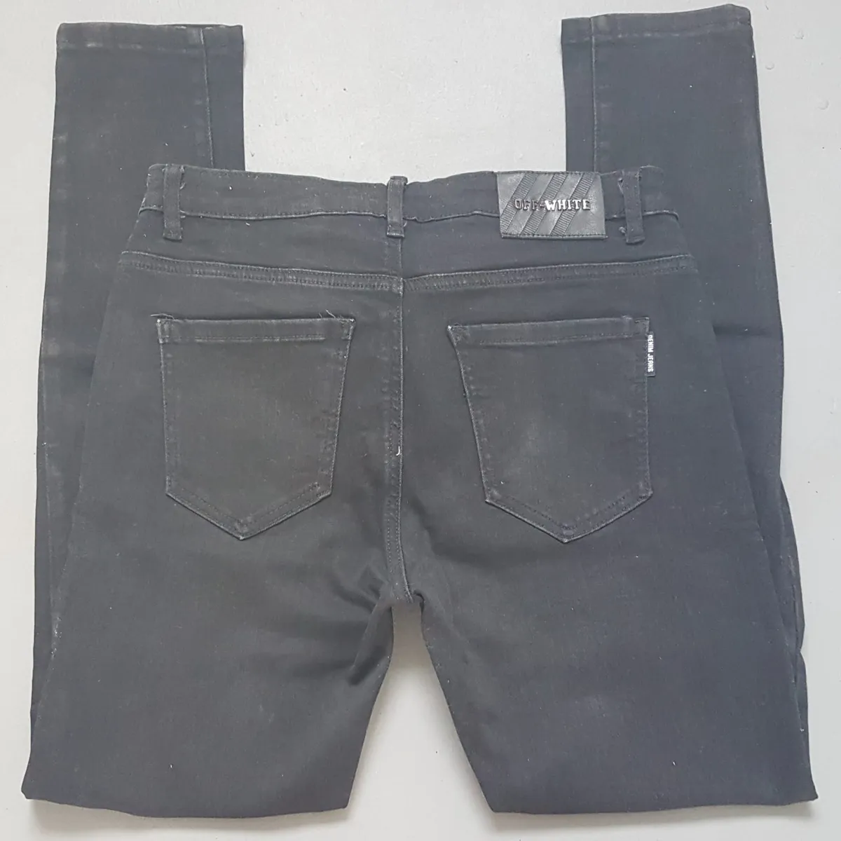 Off-White Retro OFF-WHITE Denim Jeans, Size 32 SUPREME x Off-White Black Pants, Bootcut Jeans, Stretchable Bottoms, Cosmopolitan, ITALIAN Designer Wear, Sophistication, Nostalgic Appeal, Vintage Trousers, Work or Play, Luxury Living, Cult Street Fashion - Photo 8