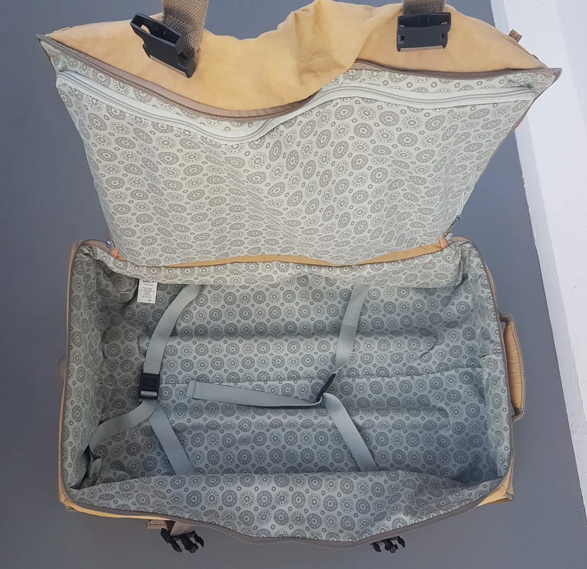 KIPLING Original KIPLING Luggage Bag, from Belgium, Khaki Kipling TEAGAN Model, Wheel Trolley, Retractable Handle, Interior with Kipling Monogram, RETAIL $418, Duffel, Business Pack, Travel Bag, Hand carry, Cult Street Fashion, Multi-Functional Use - Photo 9