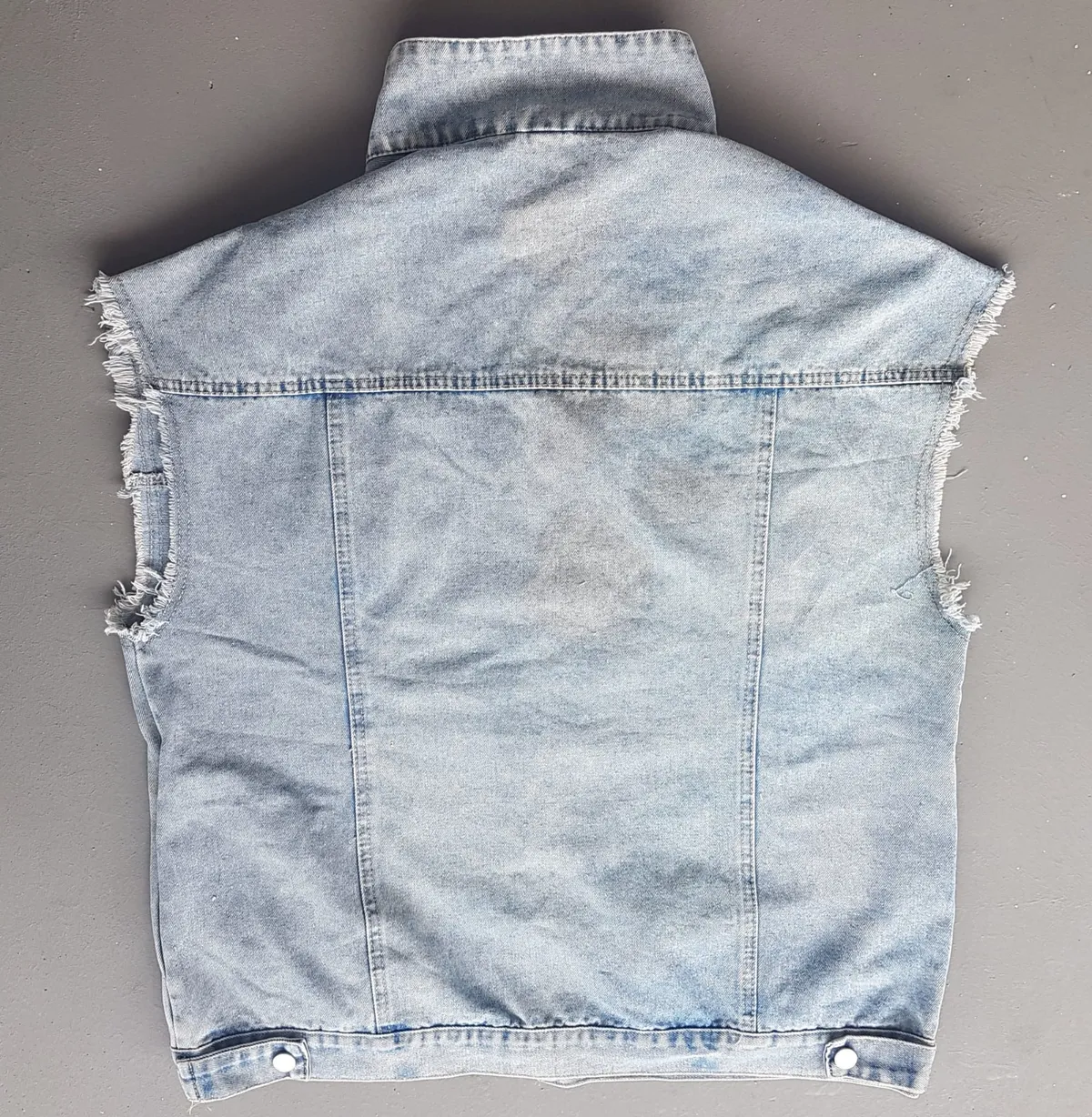 Korean Retro KOREAN 예희 Denim Sleeveless Jacket, Oversize LARGE, Stone Washed, Cosmopolitan, 6 Front Buttons, 2 Flap Pockets, 2 Side Pockets, Timeless Classic, Western Designer Outerwear, Pop Culture, Hip Hop, Rock Star, Biker, Street Fashion - Photo 5